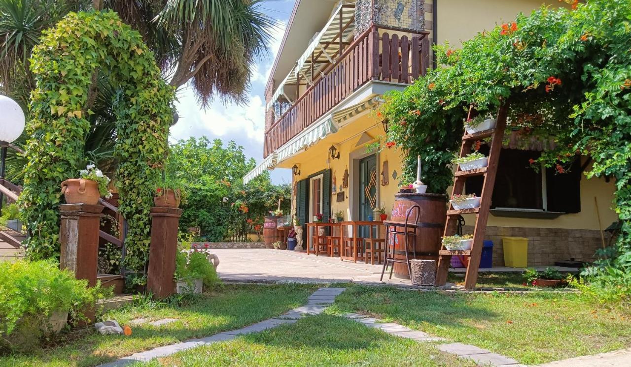 Bed and Breakfast Il Laghetto Castrovillari Exteriér fotografie