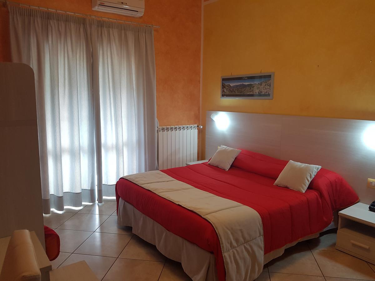 Bed and Breakfast Il Laghetto Castrovillari Exteriér fotografie